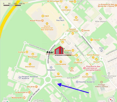 Local commercial - 1 323 m²