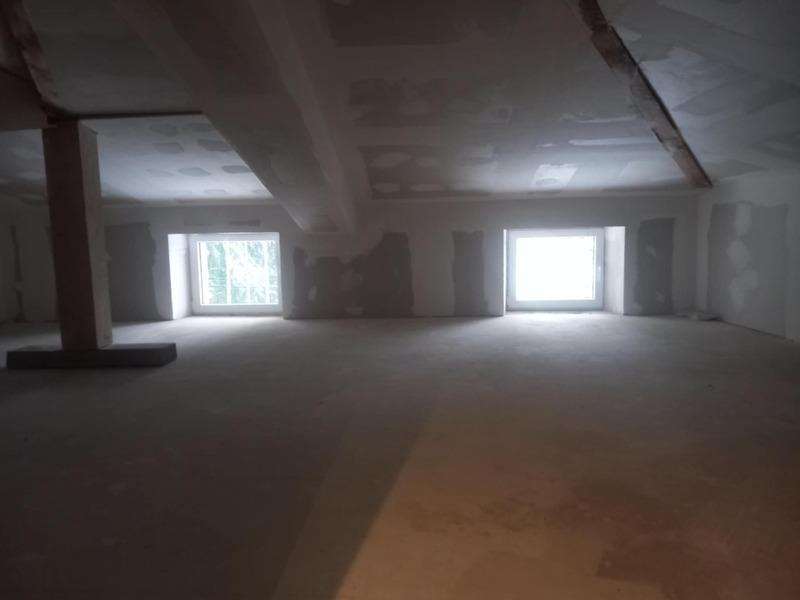 Maison - 145 m² - 4 pièces