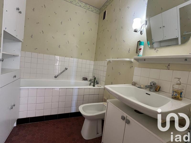 Appartement - 86 m² - 4 pièces