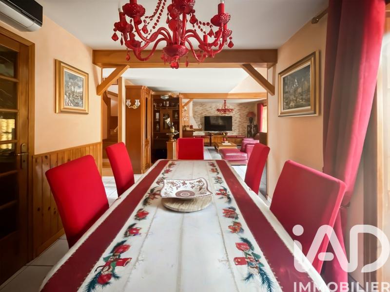 Maison - 173 m² - 7 pièces