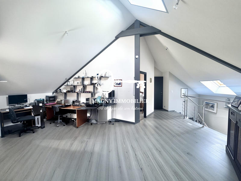 Villa - 185 m² - 6 pièces