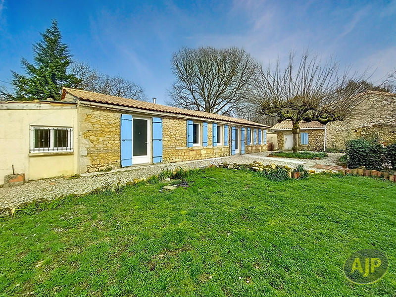 Maison - 94 m² - 4 pièces