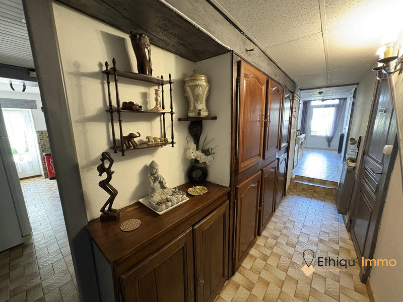 Maison ancienne - 248 m² - 8 pièces