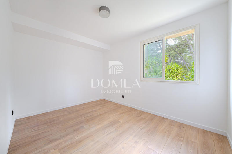 Villa - 151 m² - 7 pièces