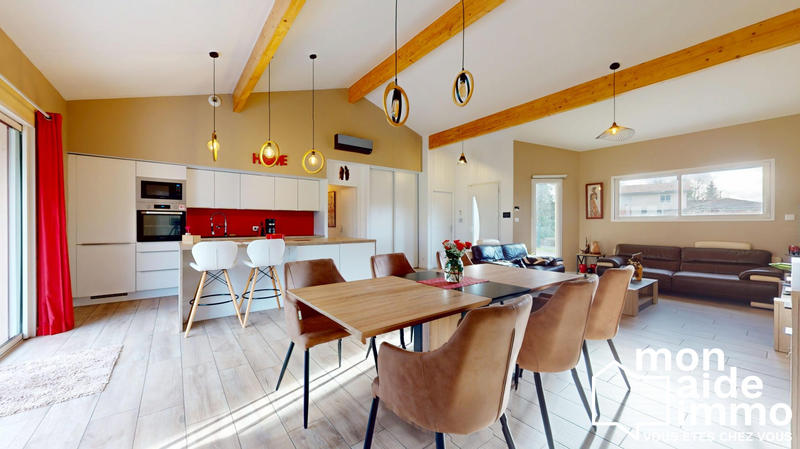 Maison - 110 m² - 5 pièces