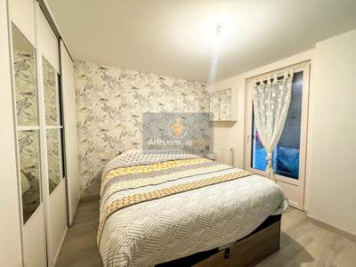 Appartement - 85 m² - 4 pièces