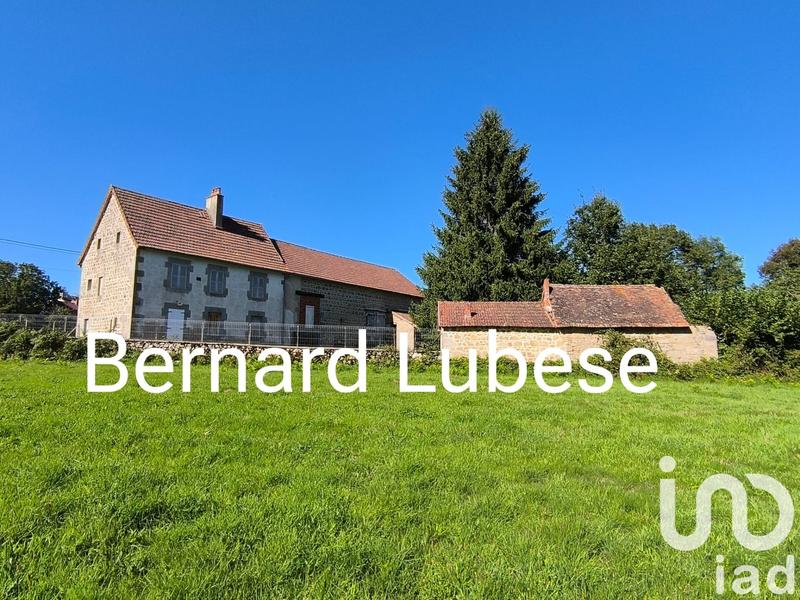 Maison - 90 m² - 8 pièces