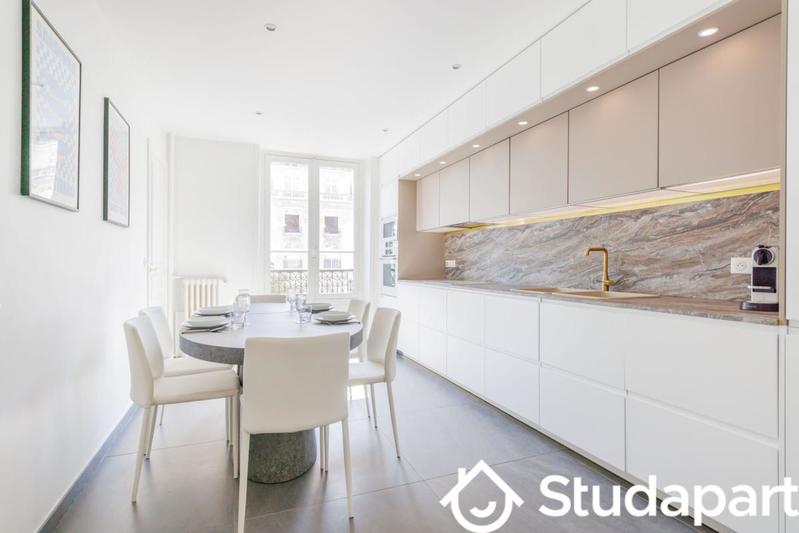 Appartement - 120 m² - 4 pièces