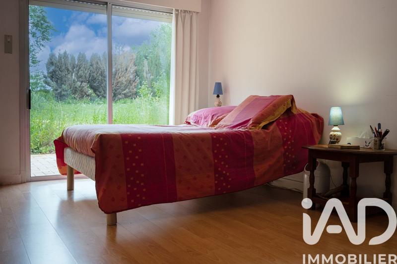 Maison - 200 m² - 8 pièces