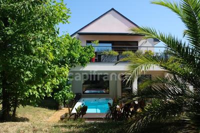 Maison - 172 m² - 7 pièces