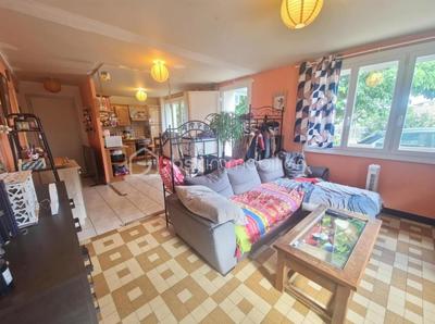 Maison - 87 m² - 5 pièces