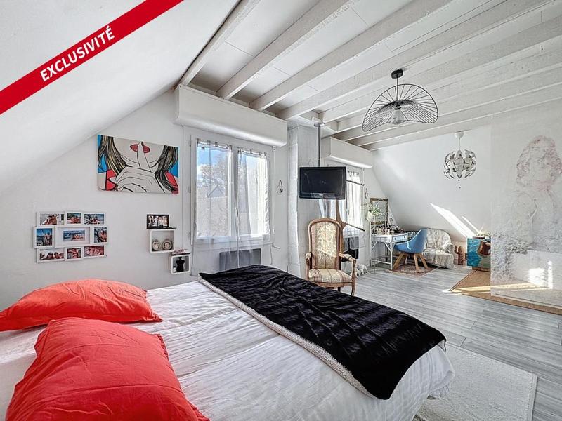 Maison traditionnelle - 170 m² - 7 pièces