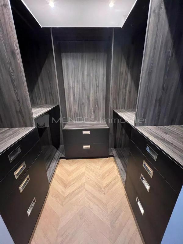 Appartement - 84 m² - 3 pièces