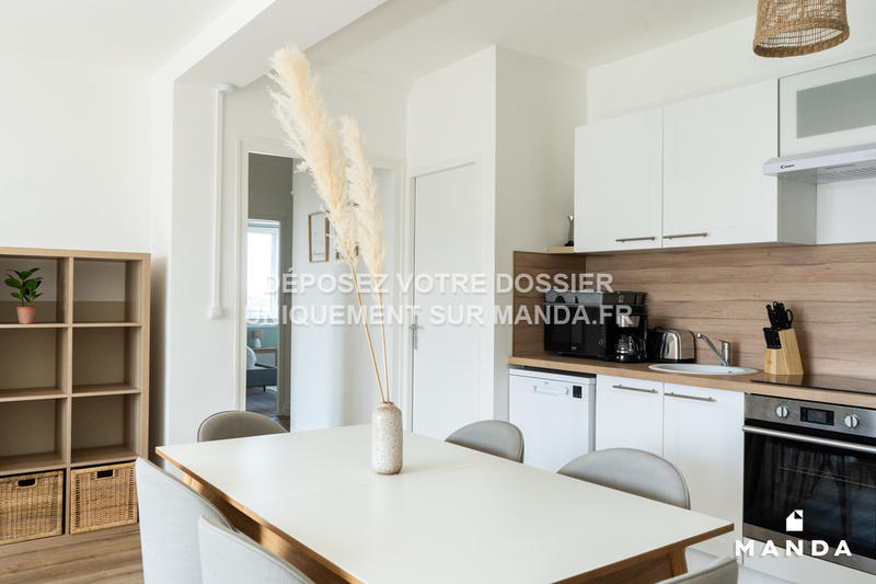 Chambre - 9 m² - 6 pièces