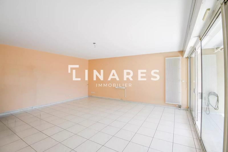 Appartement - 94 m² - 4 pièces