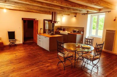 Maison en pierre - 200 m² - 5 pièces