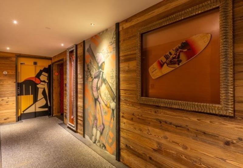 Châlet - 424 m² - 12 pièces