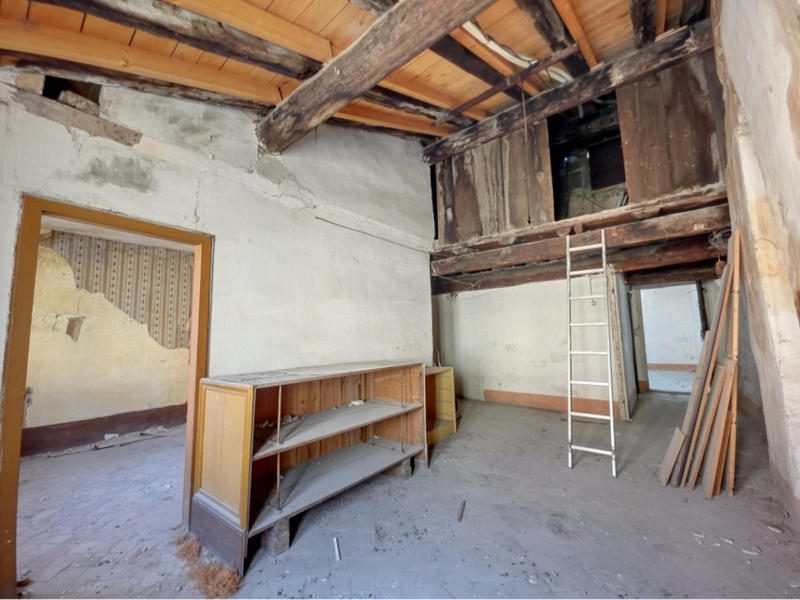 Maison - 213 m² - 5 pièces