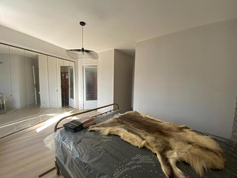 Villa - 225 m² - 5 pièces