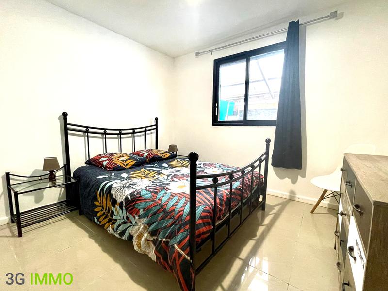 Villa - 90 m² - 6 pièces