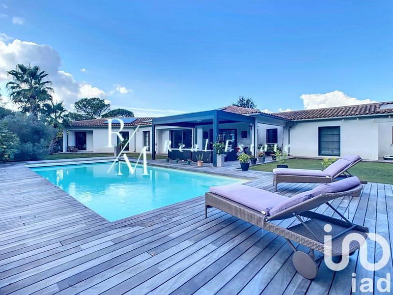 Maison de maîtres - 265 m² - 10 pièces