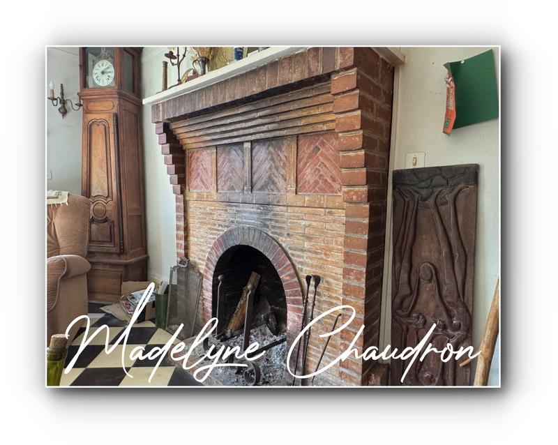 Maison - 298 m² - 9 pièces