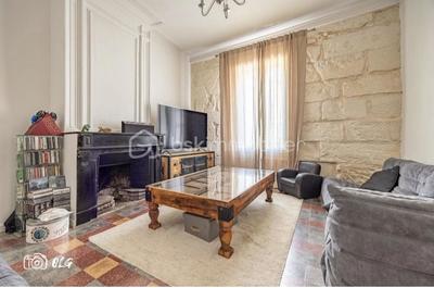 Demeure - 240 m² - 7 pièces