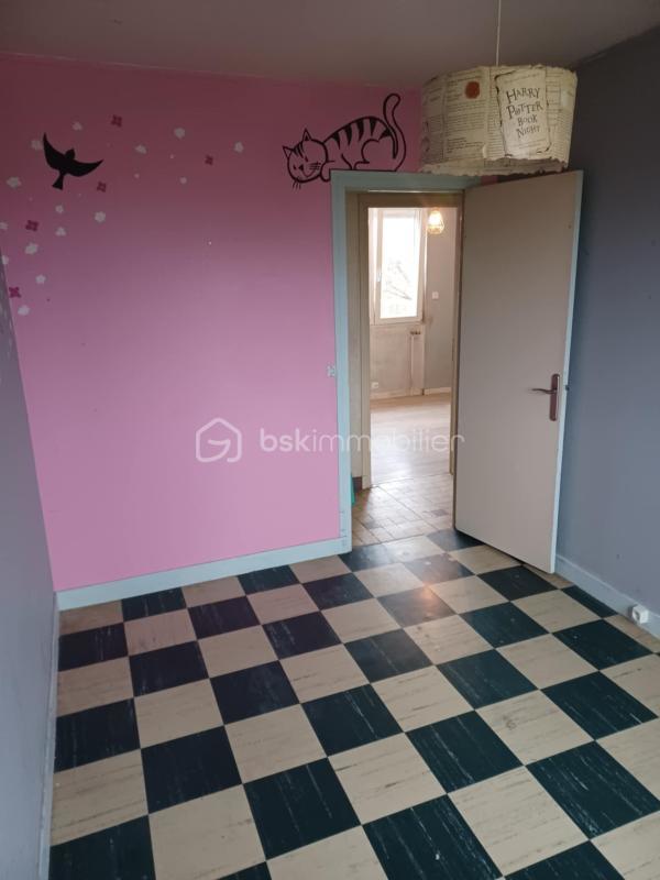 Maison de campagne - 92 m² - 8 pièces