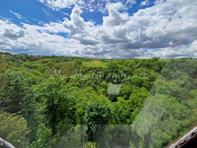 Maison - 115 m² - 9 pièces