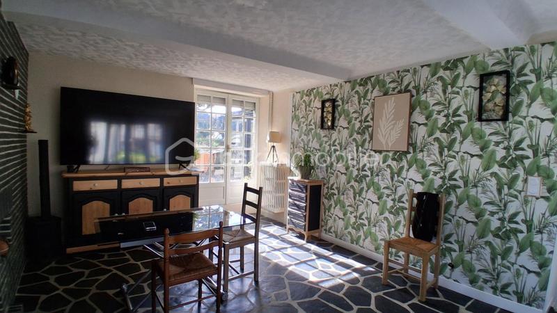 Maison en pierre - 139 m² - 6 pièces