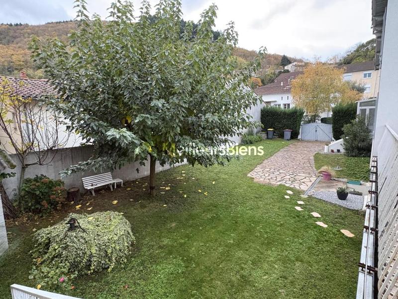 Maison de ville - 138 m² - 7 pièces