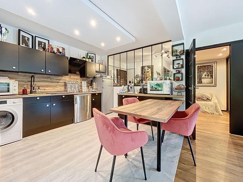 Appartement - 120 m² - 4 pièces