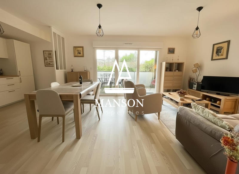 Appartement - 75 m² - 3 pièces