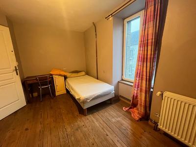 Maison - 419 m² - 10 pièces