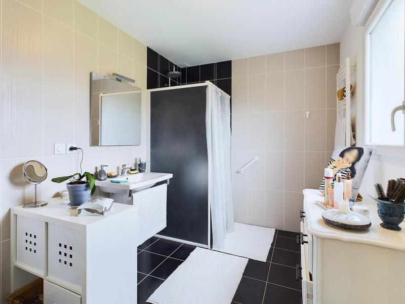 Maison - 113 m² - 5 pièces