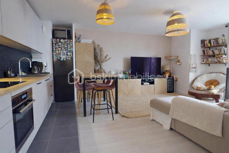 Appartement - 65 m² - 3 pièces