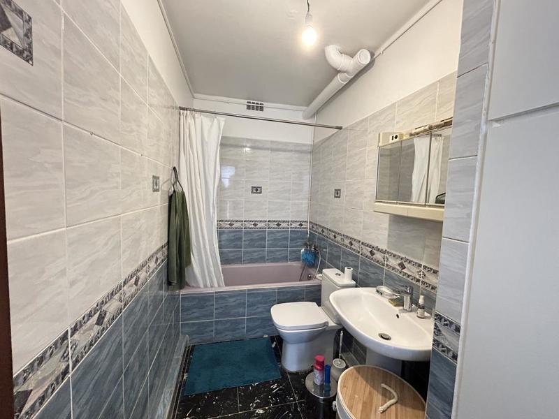 Appartement - 93 m² - 4 pièces