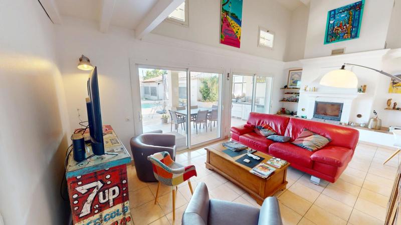 Villa - 163 m² - 6 pièces