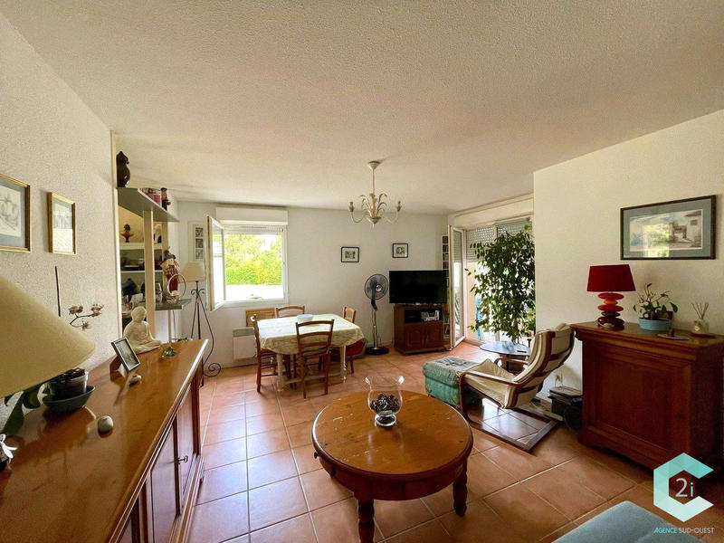 Appartement - 57 m² - 3 pièces