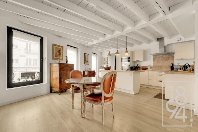 Duplex - 136 m² - 4 pièces