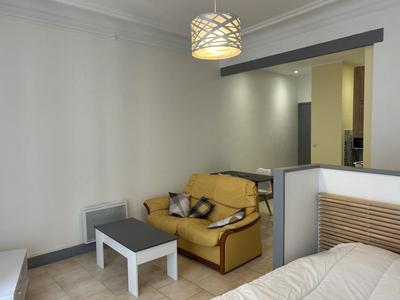 Studio - 28 m² - 1 pièce