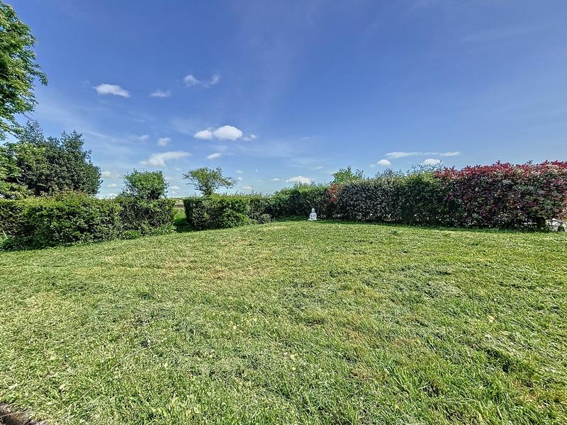 Maison - 160 m² - 8 pièces