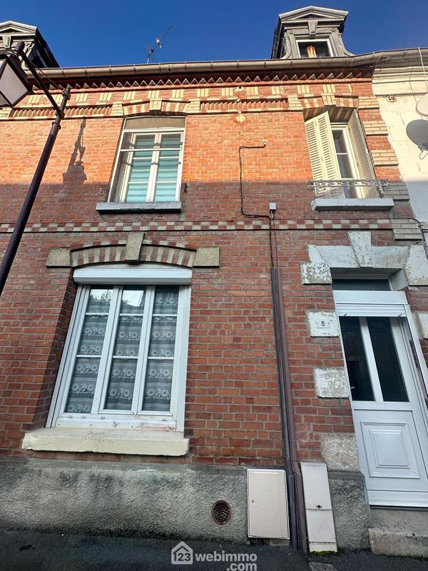 Maison - 136 m² - 6 pièces
