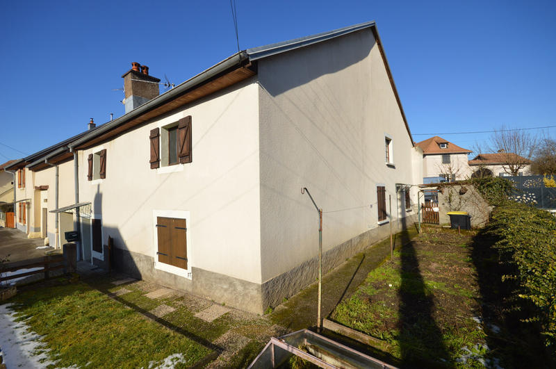 Maison - 95 m² - 4 pièces