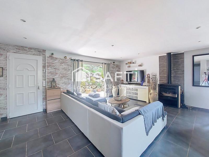 Maison - 155 m² - 6 pièces