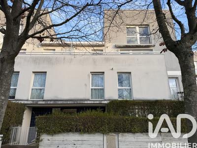 Duplex - 83 m² - 4 pièces