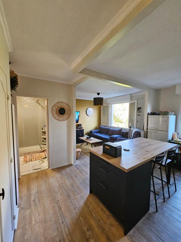 Chambre - 85 m² - 5 pièces