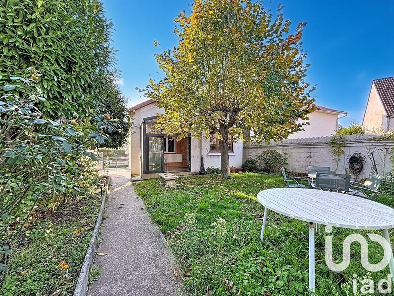 Maison - 80 m² - 5 pièces