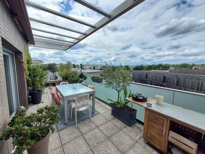 Appartement - 104 m² - 5 pièces