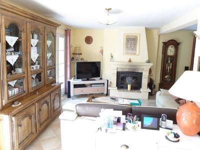 Maison traditionnelle - 126 m² - 6 pièces